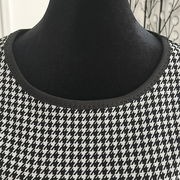 Max Studio Houndstooth Sheath Dress Knee Length Black White S Small - Picture 4 of 13